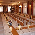 Arnyas Thermal Es Ueduelopark Vakantiepark