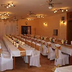 Arnyas Thermal Es Ueduelopark Vakantiepark *