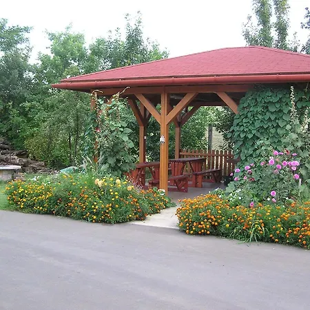 Vakantiepark Arnyas Thermal Es Ueduelopark