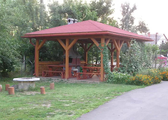 Arnyas Thermal Es Ueduelopark * Puspokladany