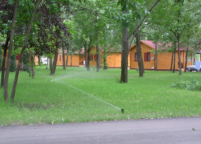 Arnyas Thermal Es Ueduelopark